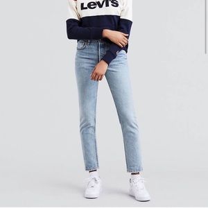 LEVI’S 501 Skinny Jean in Lovefool NWT